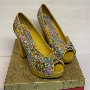 American Rag Yellow Block Heel Peep-Toe Shoes